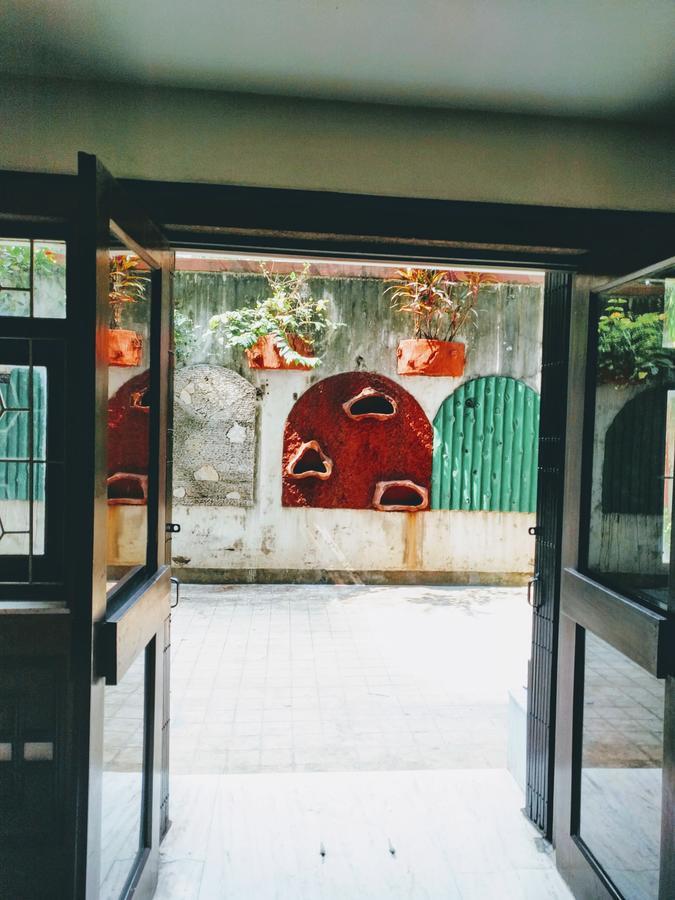 Ashray Guesthouse Calcutta Exterior foto