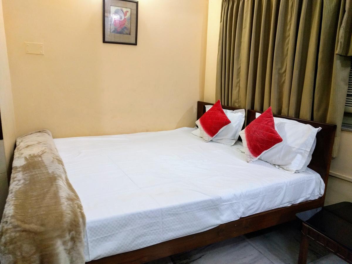 Ashray Guesthouse Calcutta Exterior foto