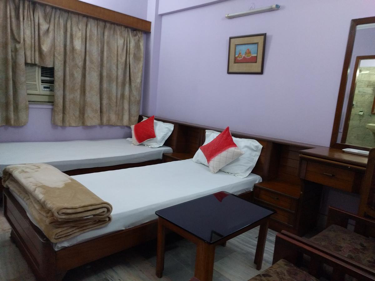 Ashray Guesthouse Calcutta Exterior foto